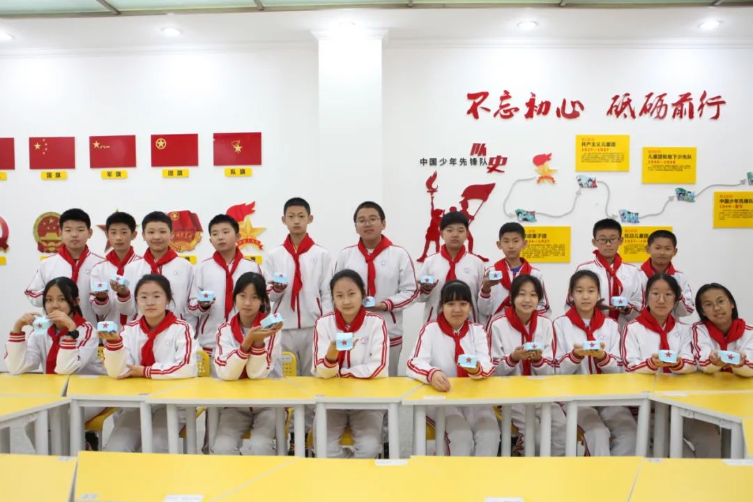 d3306a06-60c2-4a2b-8d03-7d98d10f81cb.jpg