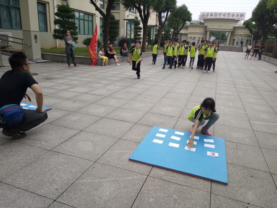 1475656102884091735.jpg QQ�剧��20161005161709.jpg